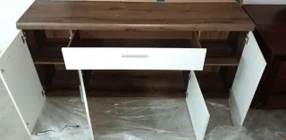 Mueble bajo salón madera y cristal