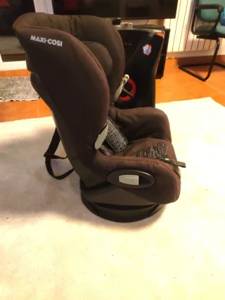 Silla coche 9-18 kg giratoria Maxi-Cosi Axiss