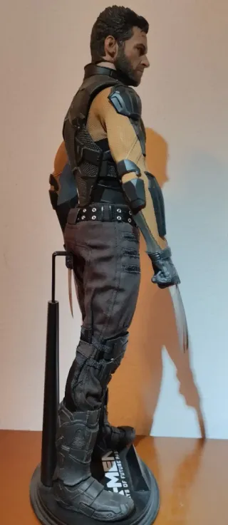 Hot Toys Wolverine X-Men 1:6 Figura