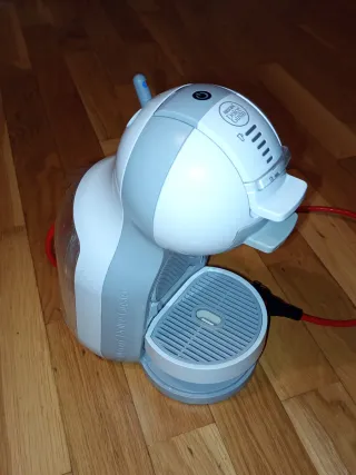 Cafetera Nescafé Dolce Gusto