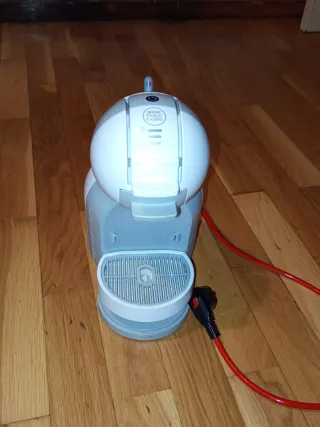 Cafetera Nescafé Dolce Gusto