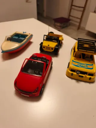 Lote 4 Vehículos Playmobil: Coche, Jeep, Barco