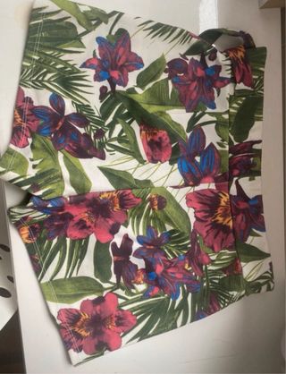 Pantalón estampado flores tropicales