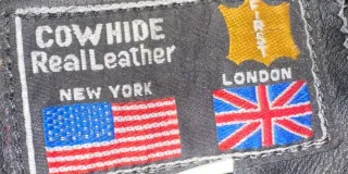 Chaqueta de cuero negra