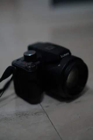 Cámara Panasonic Lumix DMC-FZ45 Negra