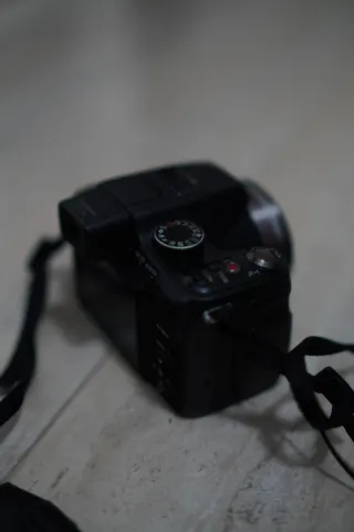 Cámara Panasonic Lumix DMC-FZ45 Negra