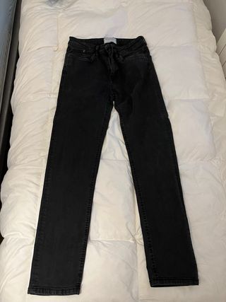 Pantalones vaqueros negros