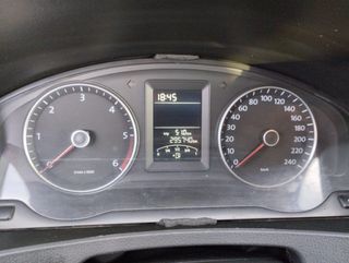 Volkswagen Transporter T5 2.0 TDI