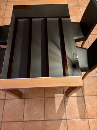Mesa de comedor cristal y madera