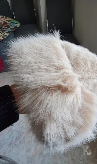 Cappello donna beige e bianco ULTIMO