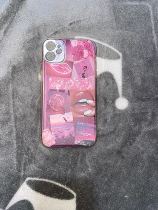 Funda iPhone 11 Diseño Collage Rosa
