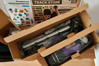 Telescopio Astronómico F30070M