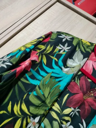 Kimono Bolero Flores Tropicales