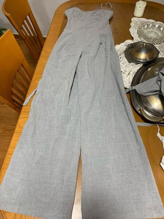 Conjunto Bershka gris