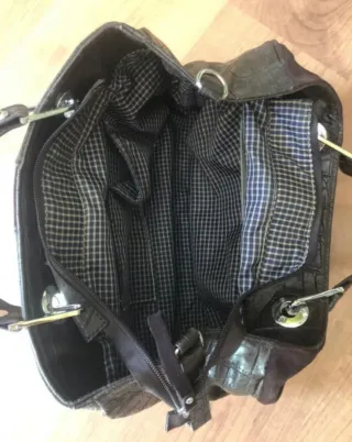 Bolso de mano mujer piel y ante color negro.