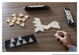 Juego de mesa TRIOMINOS Classic