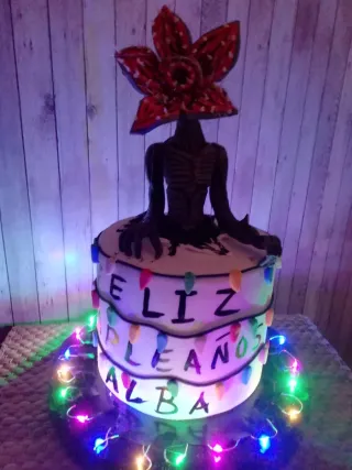 Tarta temática Stranger Things