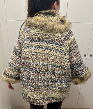 Abrigo tweed con pelo sintético