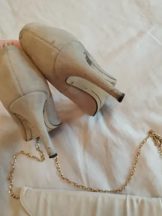 Zapatos y Bolso Massimo Dutti Beige