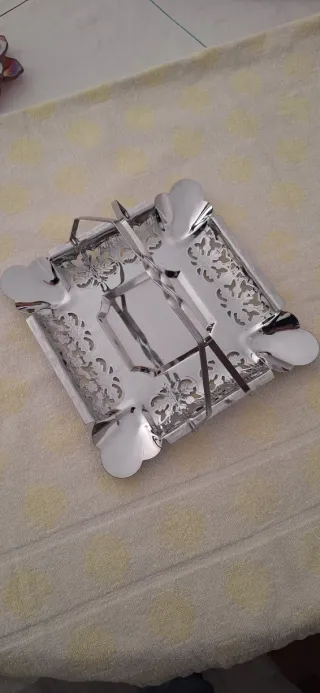 Bandeja Porta Servilletas Metal Prata Decorada