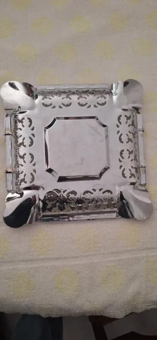 Bandeja Porta Servilletas Metal Prata Decorada