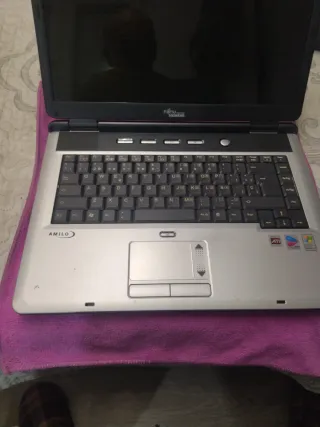 Portátil Fujitsu Siemens AMILO