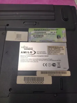 Portátil Fujitsu Siemens AMILO