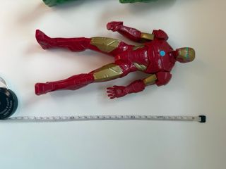 Lote Muñecos Superhéroes Venom, Hulk, Iron Man