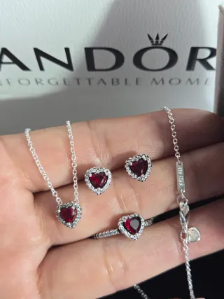 Conjunto Pandora Corazón Rojo y Plata