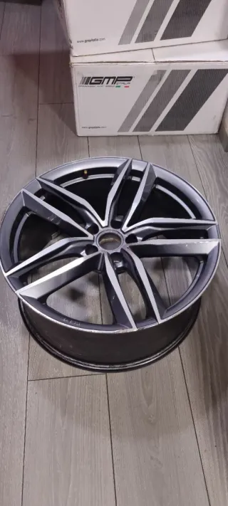 Llantas de aluminio Butzi model Vulcano  R 20"