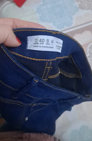 Pantalón vaquero azul mujer