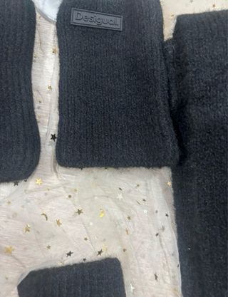 Nuevo Conjunto Desigual: Bufanda y Guantes Negros