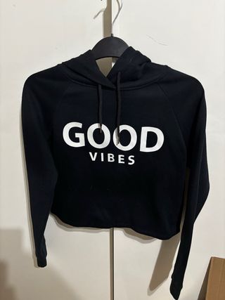 Felpa nera Good Vibes
