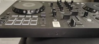Controlador DJ Pioneer DDJ-FLX4