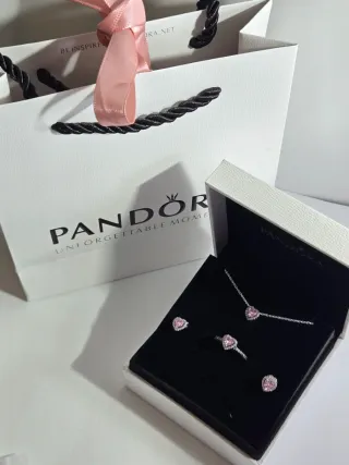 Conjunto Pandora Corazón Rosa y Plata