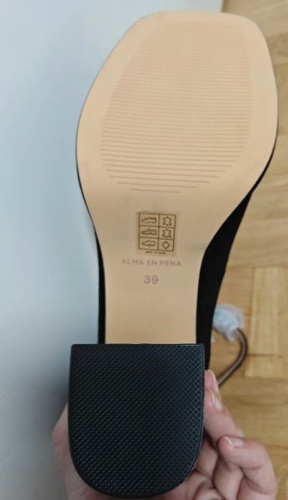 Zapatos NUEVOS de tacón ancho negros con plataform