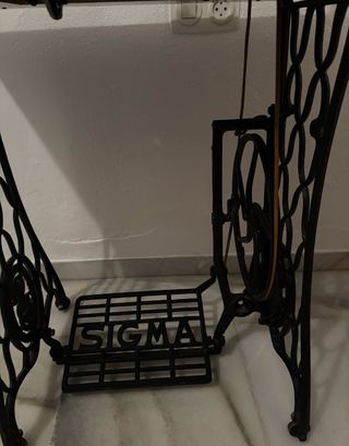 Máquina de coser Singer antigua