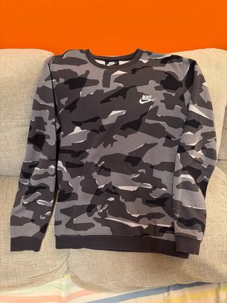 Sudadera Nike Camo