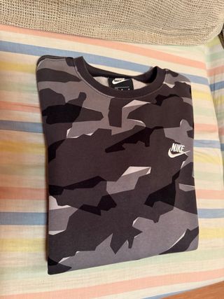 Sudadera Nike Camo