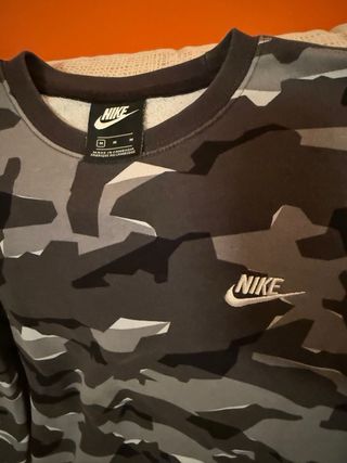 Sudadera Nike Camo