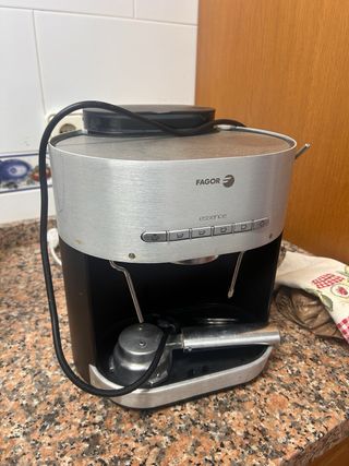 Cafetera Fagor Essence