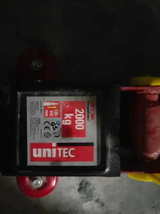 Gato Hidráulico Unitec 2000 kg