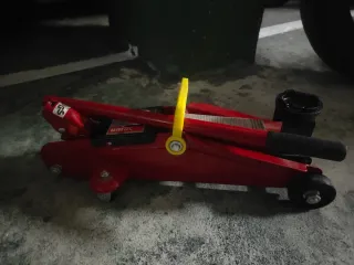 Gato Hidráulico Unitec 2000 kg