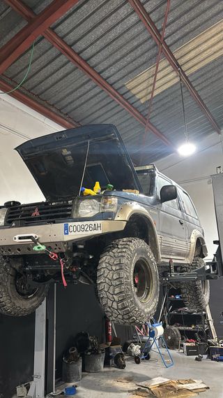 Mitsubishi Montero 1994