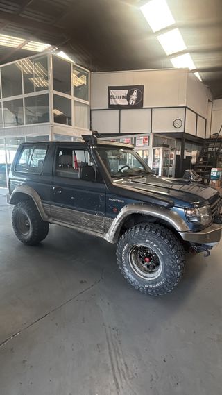 Mitsubishi Montero 1994