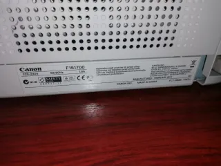 Impresora Canon i-SENSYS LBP5050n