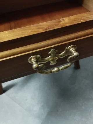 Mesita Luis XV Vintage francesa