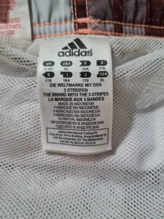 Bañador Adidas 176 (15-16 años / XL juvenil)
