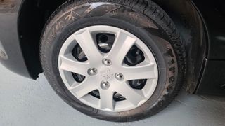 Peugeot 206 + 1.1 60cv