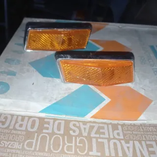 Luz cortesía supercinco gt turbo y r19 txi, 16v